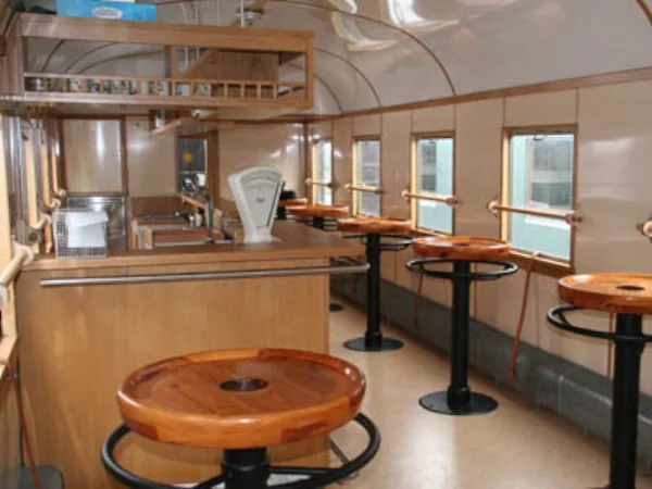 Buffetwagen WRi 39.790 (innen)