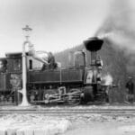 Hist. Fahrzeug am Wasserkran