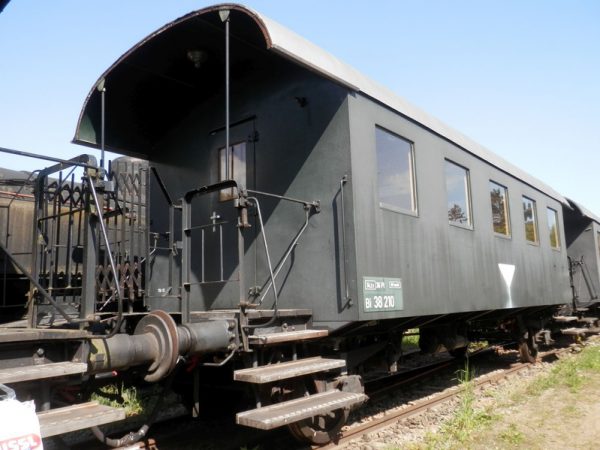 Personenwagen Bi 38.210